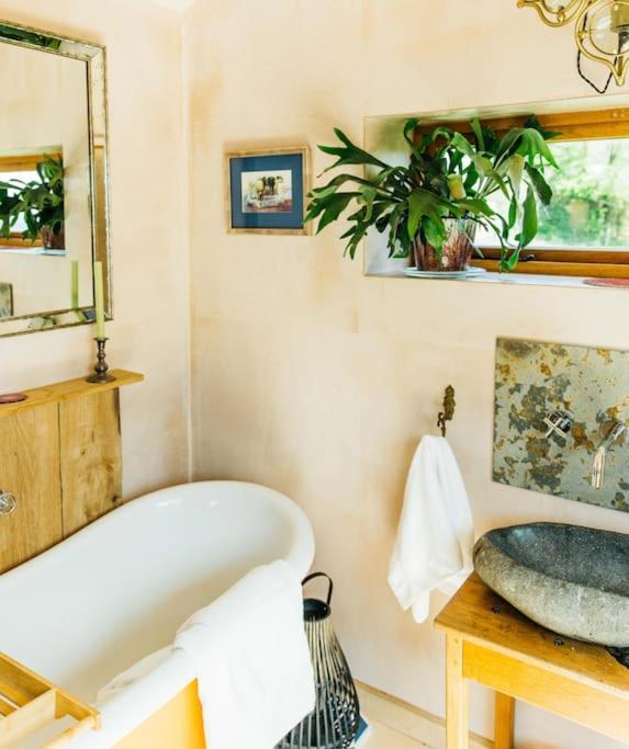 Romantic Country Annex With Views - 10 Min To Bath Cold Ashton Exterior foto
